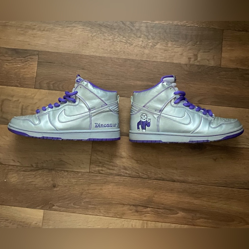 Nike SB Dino Jr size 10